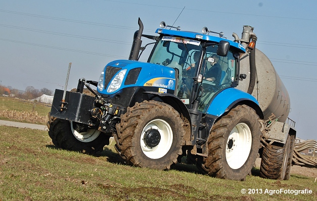 New Holland T6080 + Agrimat Challenger (26)