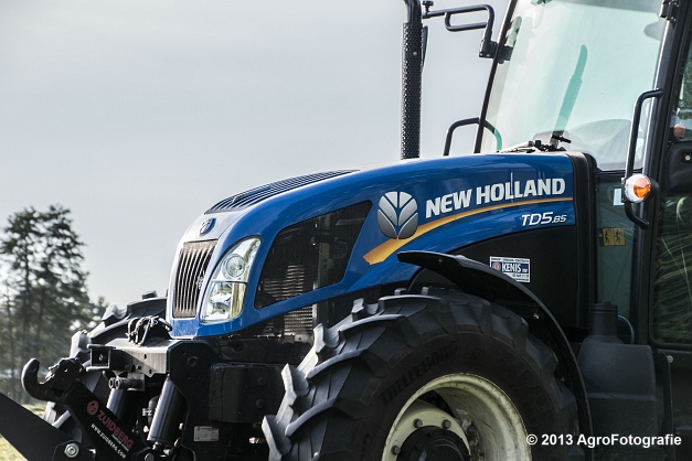 New Holland TD8 (17)