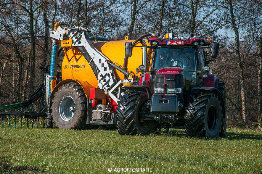 Case IH Puma 240 CVX + VMR Veenhuis (Grasland, 29-02-2016, Bart Sprangers) (46 van 65) agrofotografie