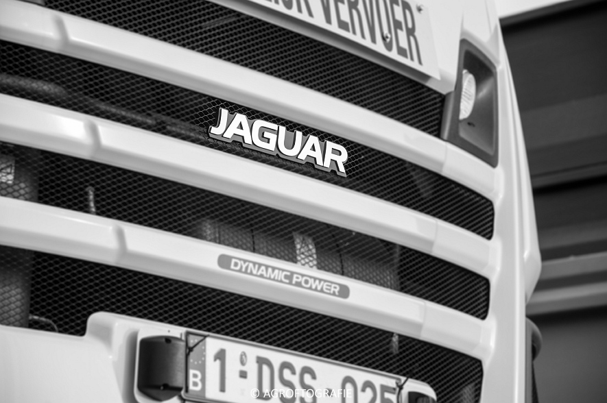 Claas Jaguar 860 + New Holland T7060 & TM 165 (Gras, 02-05-2016) (8 van 100)